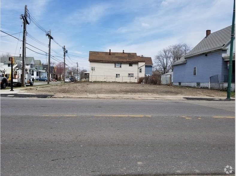 0-1342 Clinton St, Buffalo, NY for sale - Primary Photo - Image 1 of 1