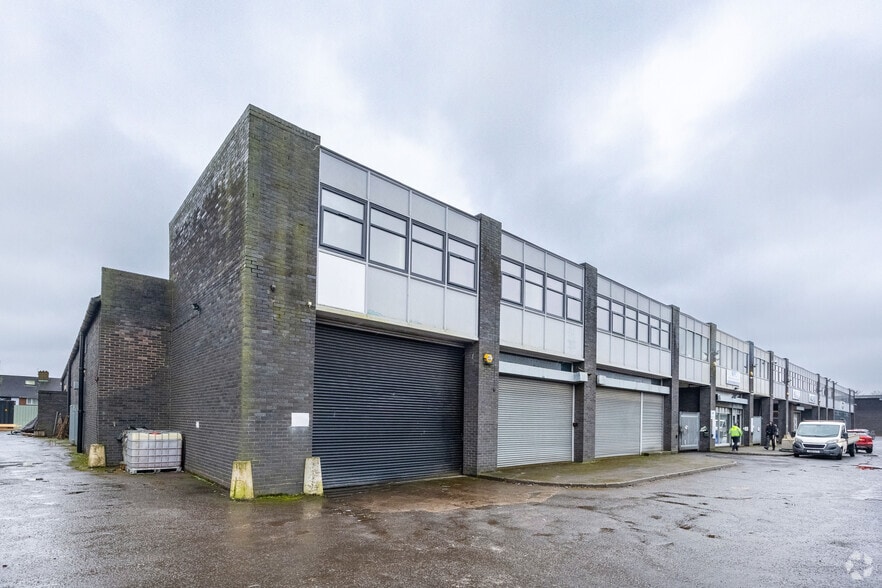 Robottom Clos, Walsall for lease - Building Photo - Image 2 of 2