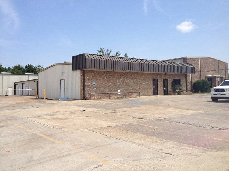 4960 Washington Blvd, Beaumont, TX for sale - Building Photo - Image 3 of 5