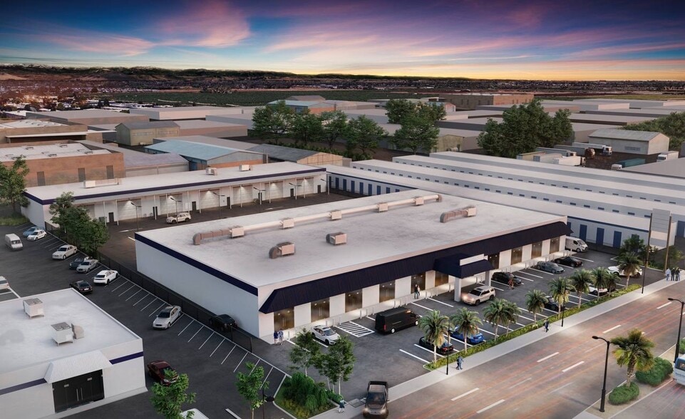 2686 N Clovis Ave, Fresno, CA for lease - Building Photo - Image 1 of 2