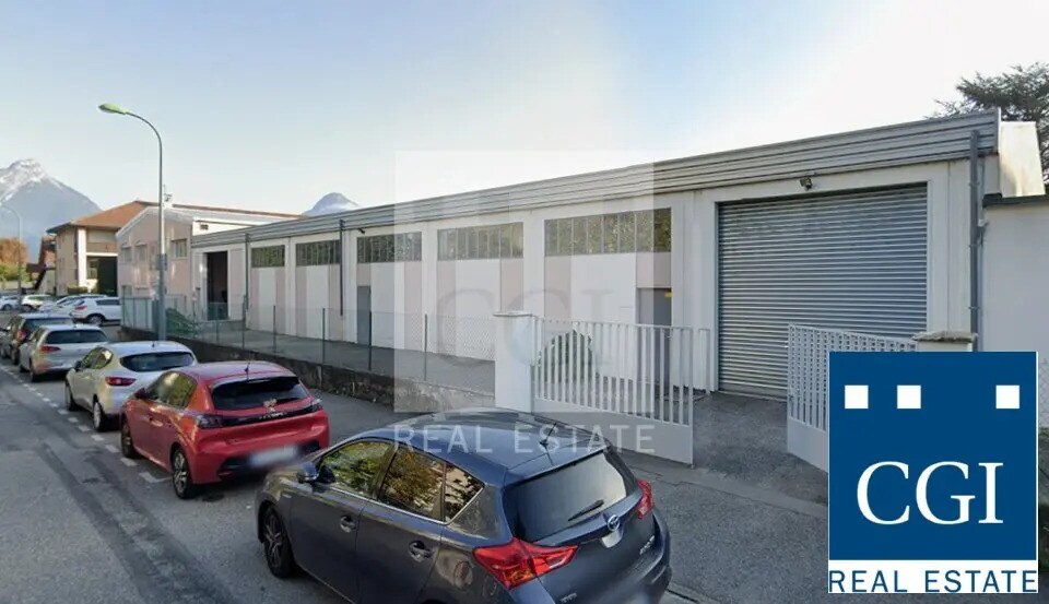 Flex in Seyssinet-Pariset for lease - Building Photo - Image 1 of 4