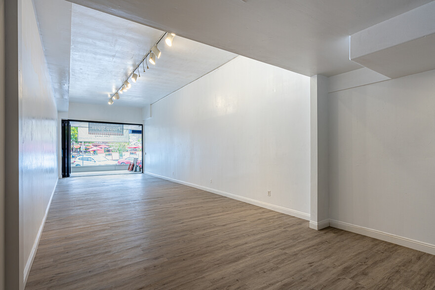 7444-7470 Girard Ave, La Jolla, CA for lease - Interior Photo - Image 3 of 5