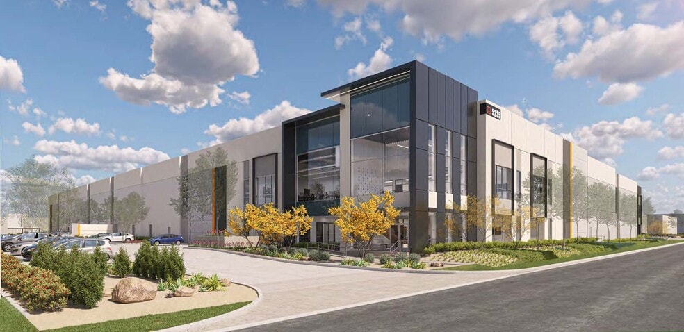 5235 E Hunter Ave, Anaheim, CA for lease - Building Photo - Image 1 of 5