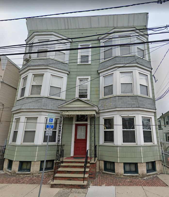 68 Napoleon St, Newark, NJ for sale Primary Photo- Image 1 of 1
