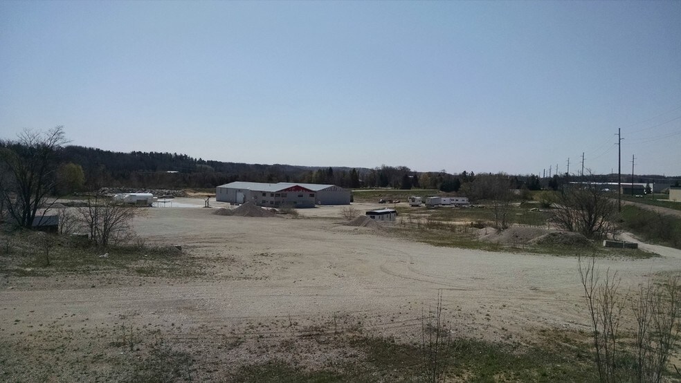 2900 Cass Rd, Traverse City, MI 49684