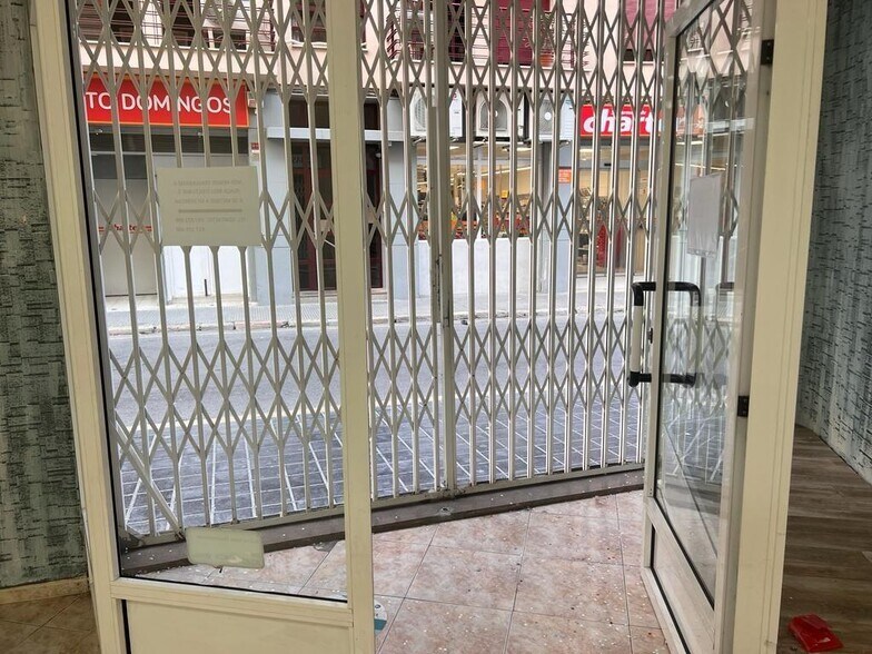 Retail in Llíria for sale - Building Photo - Image 3 of 7