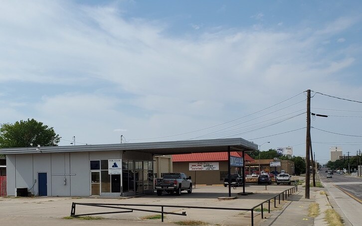 720 S Locust St, Denton, TX for sale - Building Photo - Image 2 of 9