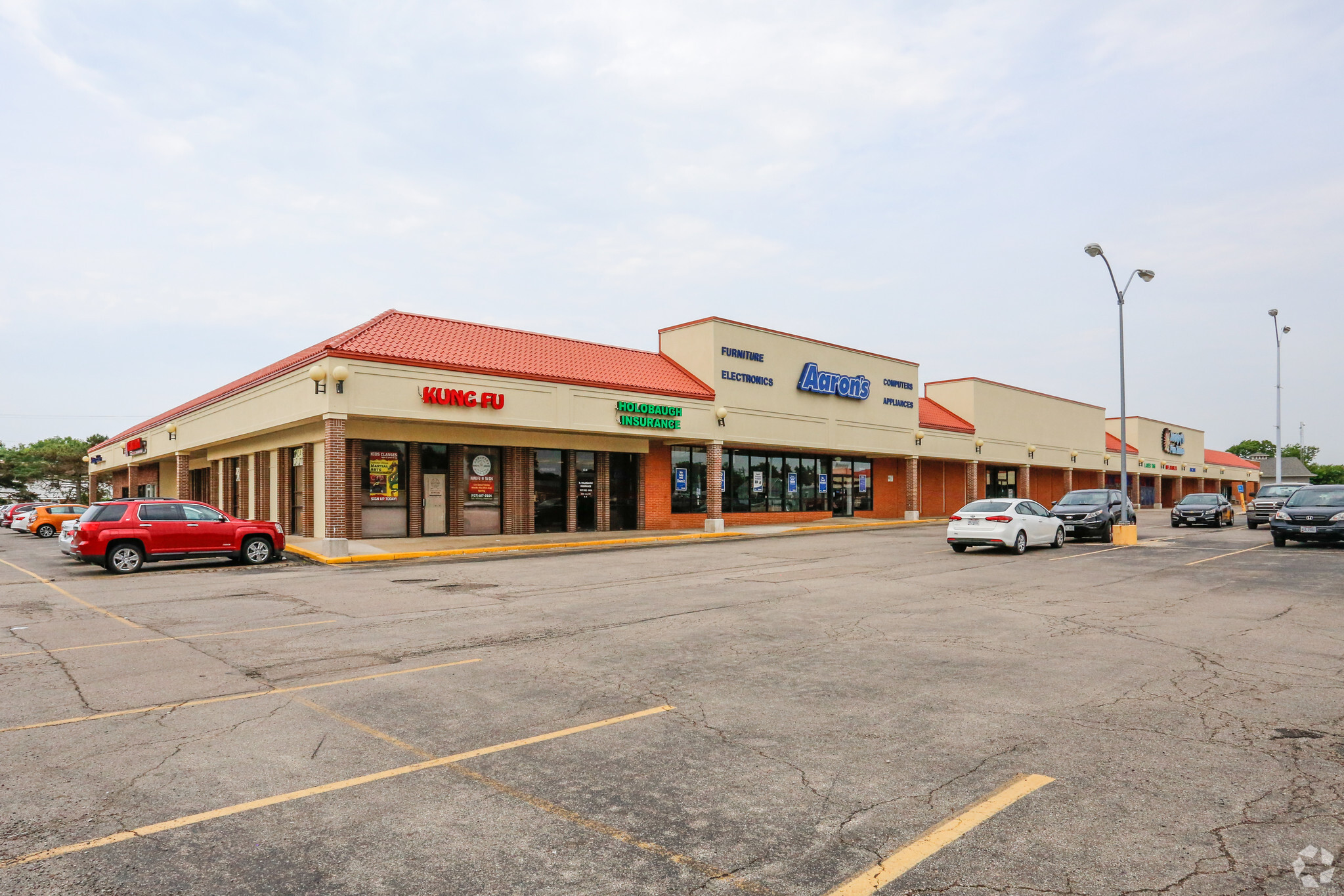 1430-1490 W Main St, Troy, OH 45373 - Trojan Village Shopping Plaza ...