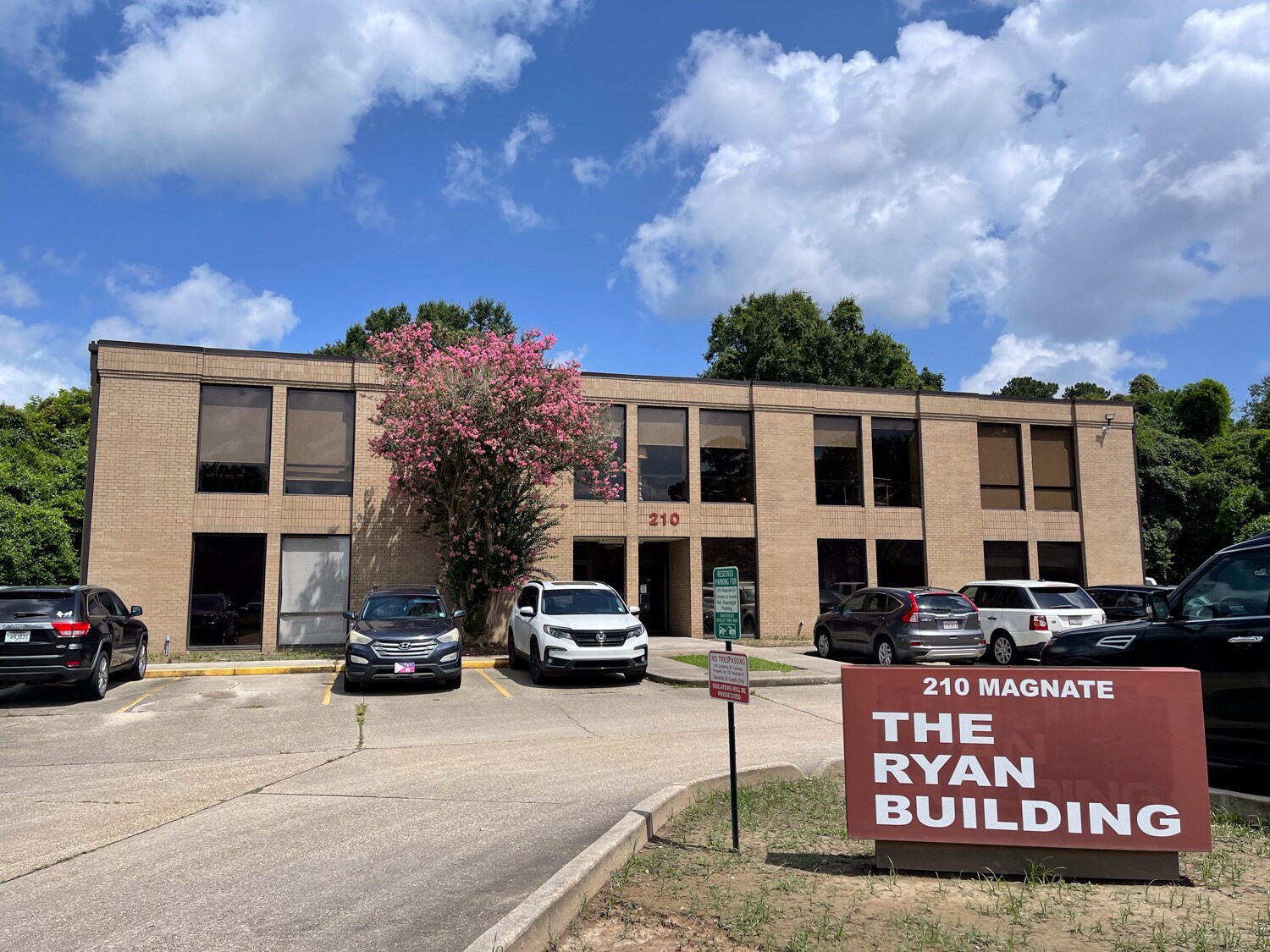 210 Magnate Rd, Lafayette, LA for lease Building Photo- Image 1 of 2
