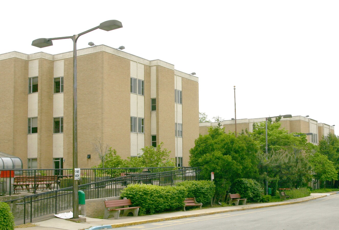 5201 Old York Rd, Philadelphia, PA 19141