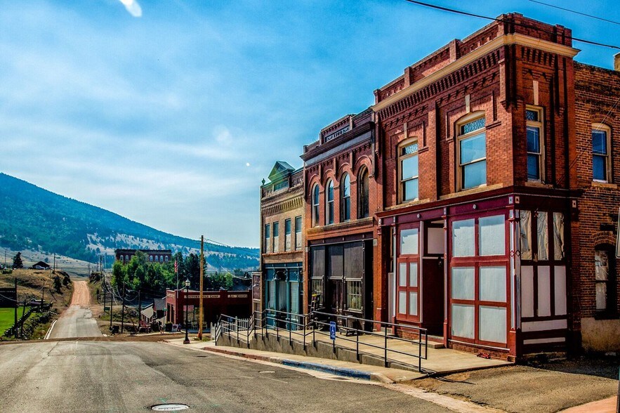 208 Victor Ave, Victor, CO 80860