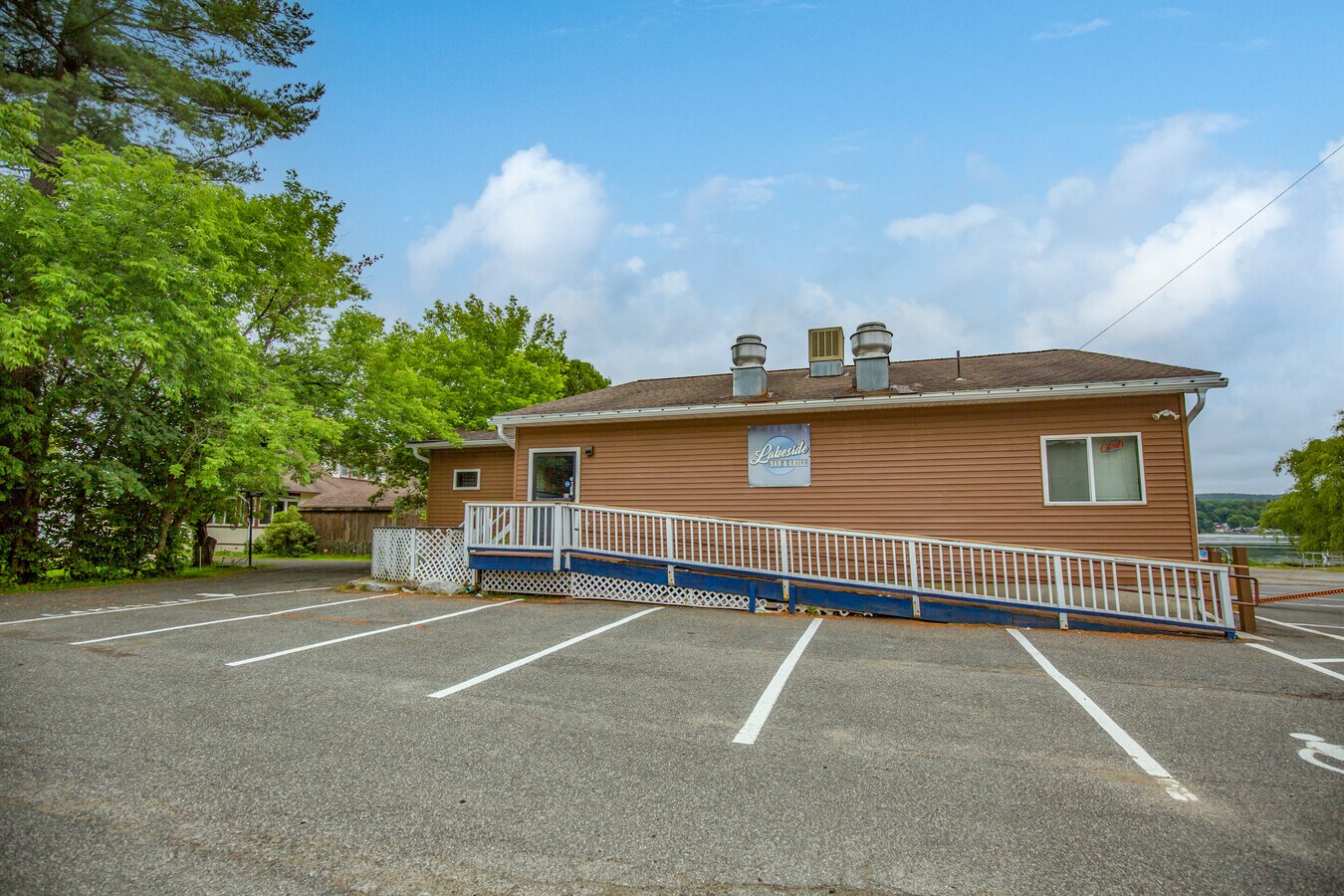 756 S Main St, Lanesboro, MA 01237