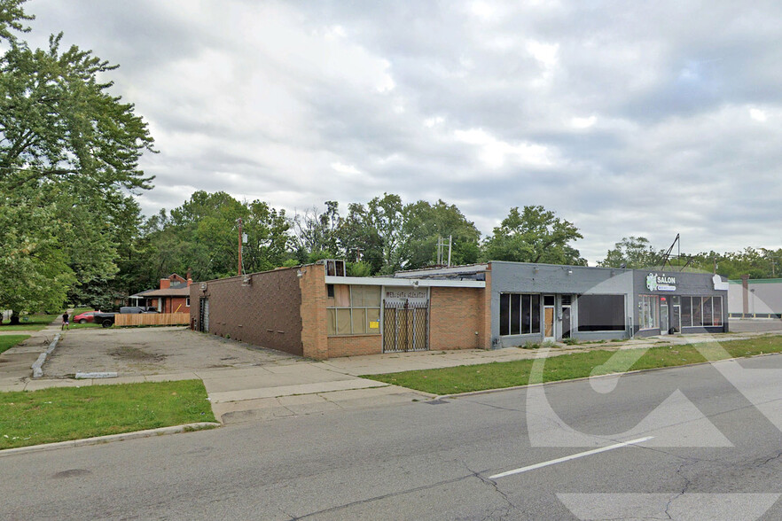 19000 W 7 Mile Rd, Detroit, MI for sale - Building Photo - Image 2 of 4