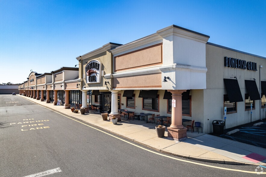 137-179 Van Zile Rd, Brick, NJ for lease - Primary Photo - Image 1 of 7