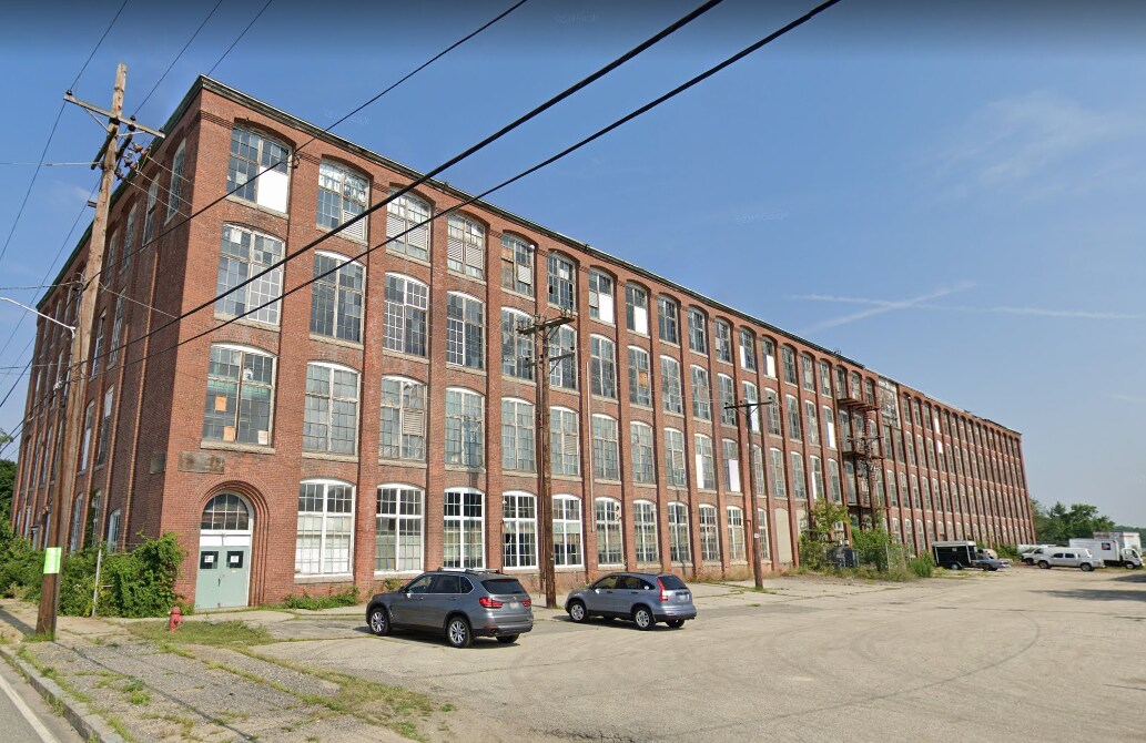20 Privilege St, Woonsocket, RI 02895 Waterfront 192k SF mill6.54