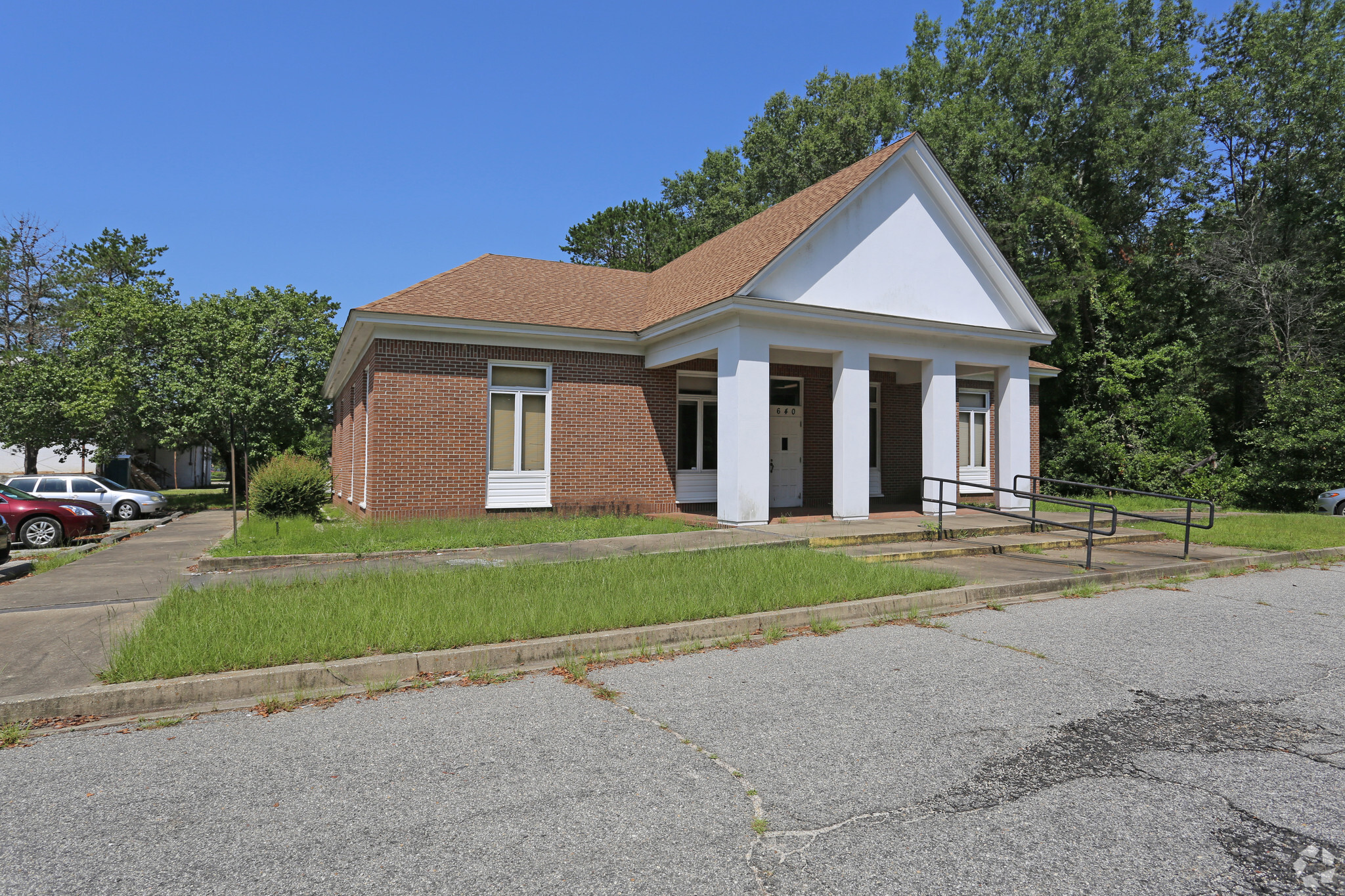 640 S 4th St, Hartsville, SC for sale Primary Photo- Image 1 of 1