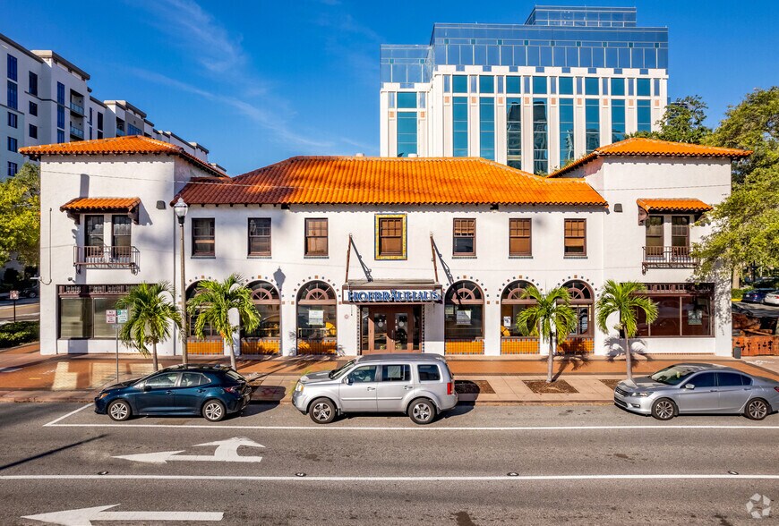 123 4th St S, Saint Petersburg, FL for lease - Building Photo - Image 1 of 5