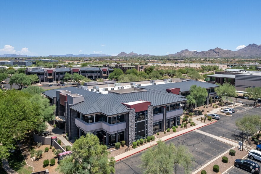 8501 E Princess Dr, Scottsdale, AZ for lease - Building Photo - Image 3 of 12