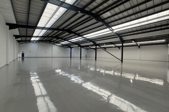 Whitby Rd, Bristol for lease Interior Photo- Image 2 of 3