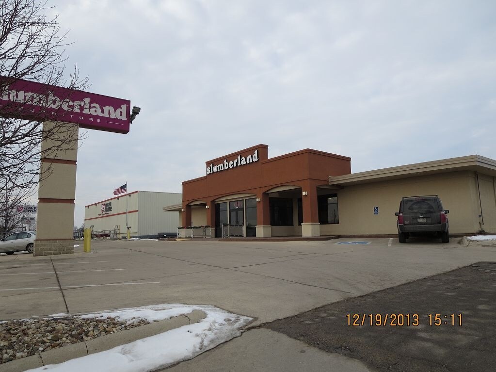 4020 University Ave, Waterloo, IA for sale Primary Photo- Image 1 of 1