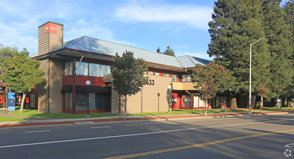 2433 Mariner Square Loop, Alameda, CA for lease - Building Photo - Image 1 of 4