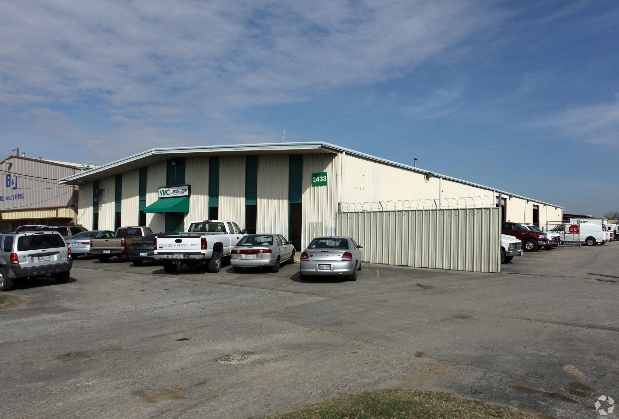 2433 Merrell Rd, Dallas, TX for sale Primary Photo- Image 1 of 1