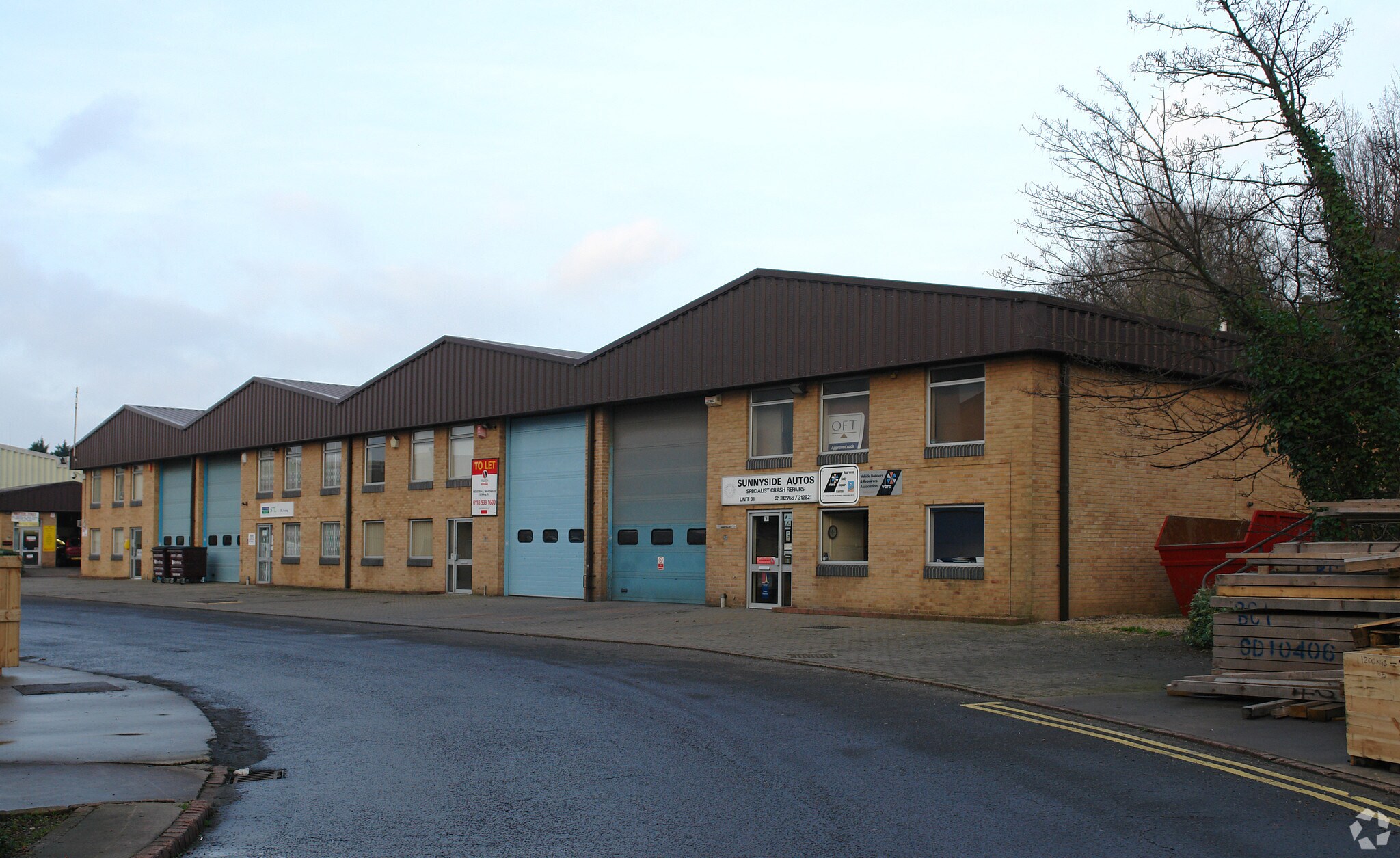 Britten Rd, Reading for sale Primary Photo- Image 1 of 1