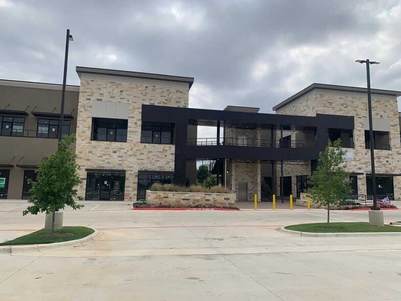 15281 Ronald Reagan Blvd, Leander, TX for lease - Building Photo - Image 2 of 7