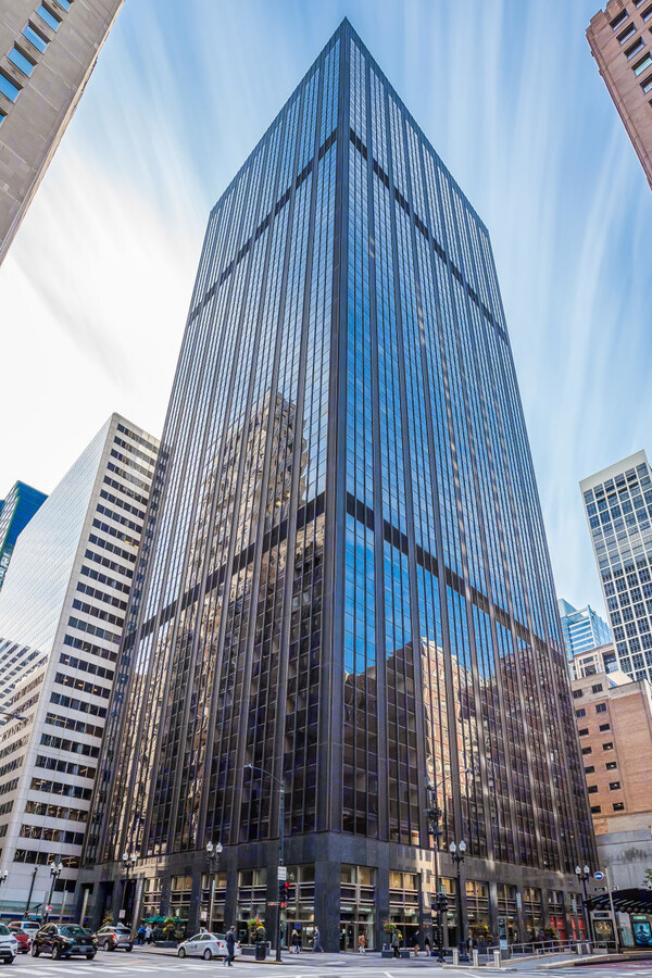 30 N LaSalle St, Chicago, IL 60602 - Retail for Lease | LoopNet