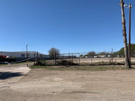 6210 Gilbert Rd, Laredo, TX for sale Primary Photo- Image 1 of 1