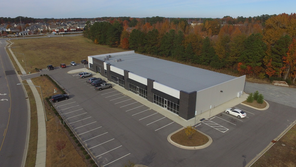 4200 Bayswater Rd, Winterville, NC for lease - Building Photo - Image 1 of 14