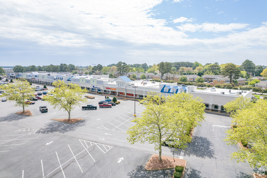 3841-4261 E Little Creek Rd, Norfolk, VA for lease - Building Photo - Image 3 of 13