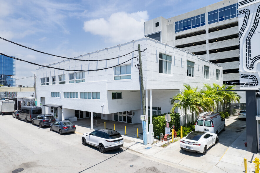 331 NW 26th St, Miami, FL for lease - Primary Photo - Image 2 of 4