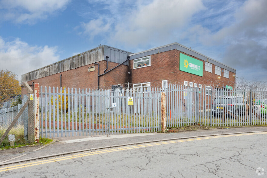 Sunbelt Rentals, Sneyd Hl, Stoke On Trent for lease - Building Photo - Image 2 of 2