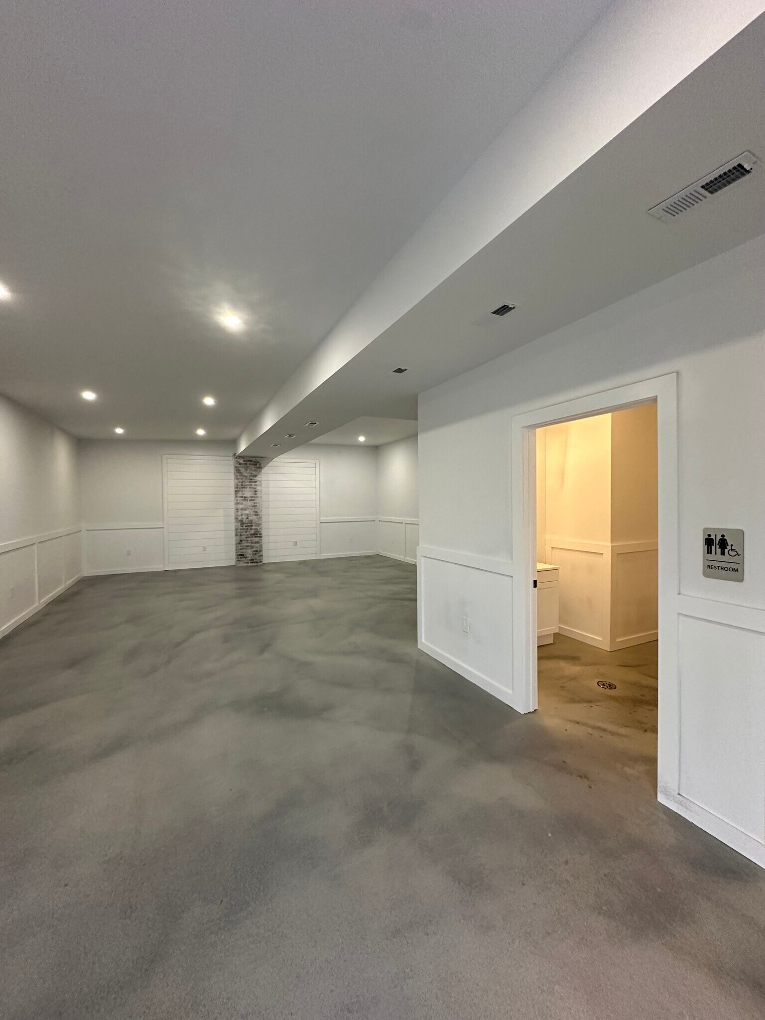 102 Clements Bridge Rd, Barrington, NJ for sale Building Photo- Image 1 of 1