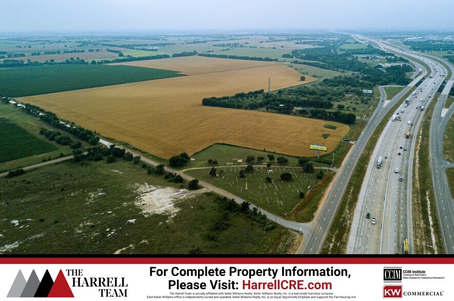 18091 South Interstate Highway 35, Bruceville, TX for sale - Primary Photo - Image 1 of 1