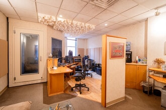 928 Broadway, New York, NY for lease Interior Photo- Image 1 of 7