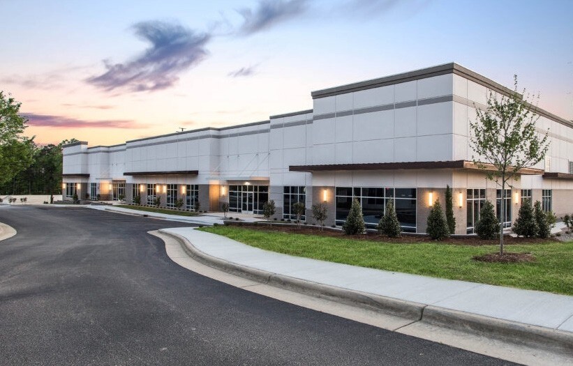 515 N Greenfield Pky, Garner, NC 27529