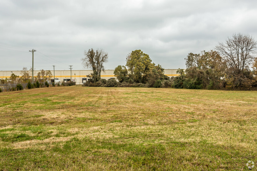 Desoto Rd, Olive Branch, MS for sale - Primary Photo - Image 1 of 2