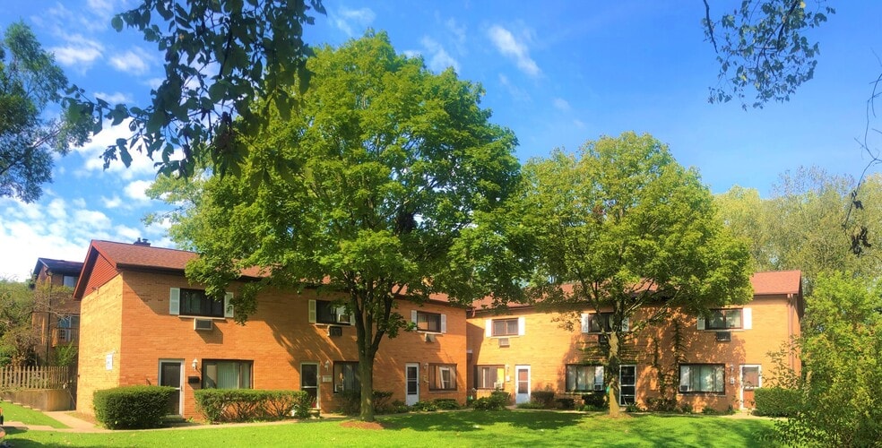 310 Duane St, Glen Ellyn, IL for sale - Building Photo - Image 1 of 8