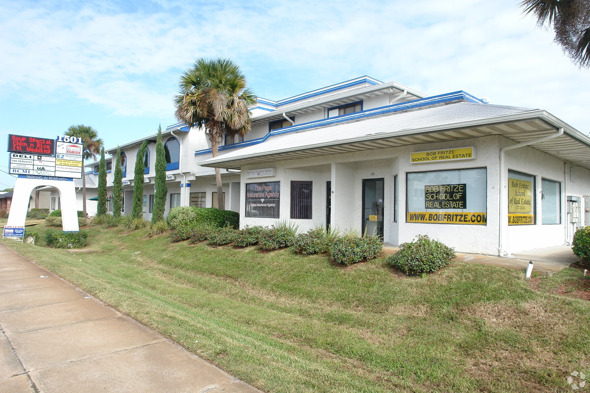 1501 Ridgewood Ave, Daytona Beach, FL for lease Primary Photo- Image 1 of 33