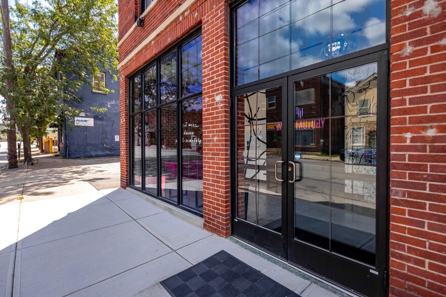 6011 Madison Rd, Cincinnati, OH for sale - Building Photo - Image 3 of 25