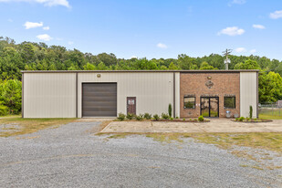 Reduced! 6,100 SF Flex Warehouse in Calhoun - Warehouse