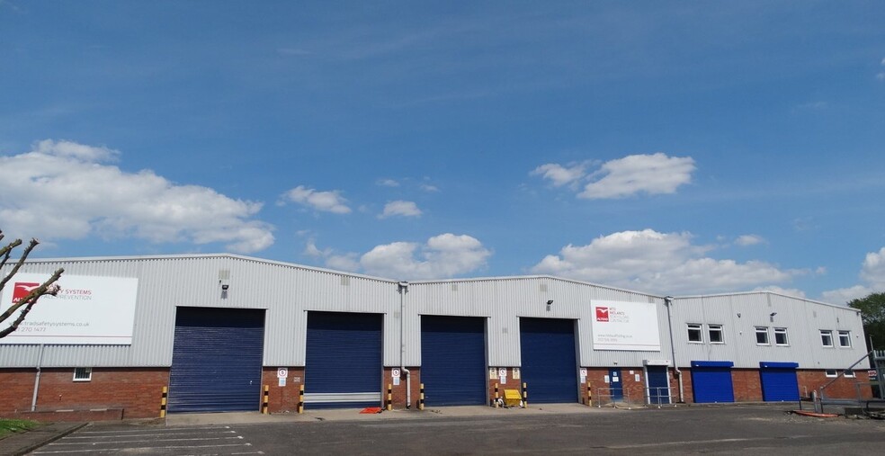 Demuth Way, Oldbury for lease - Building Photo - Image 3 of 6