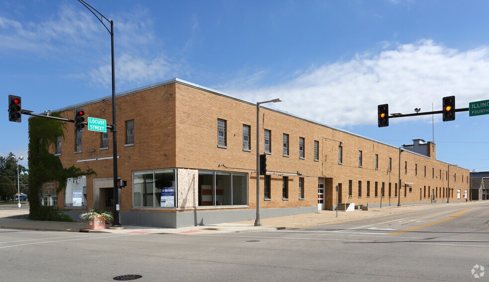 204 N 4th St, Dekalb, IL for sale - Primary Photo - Image 1 of 1
