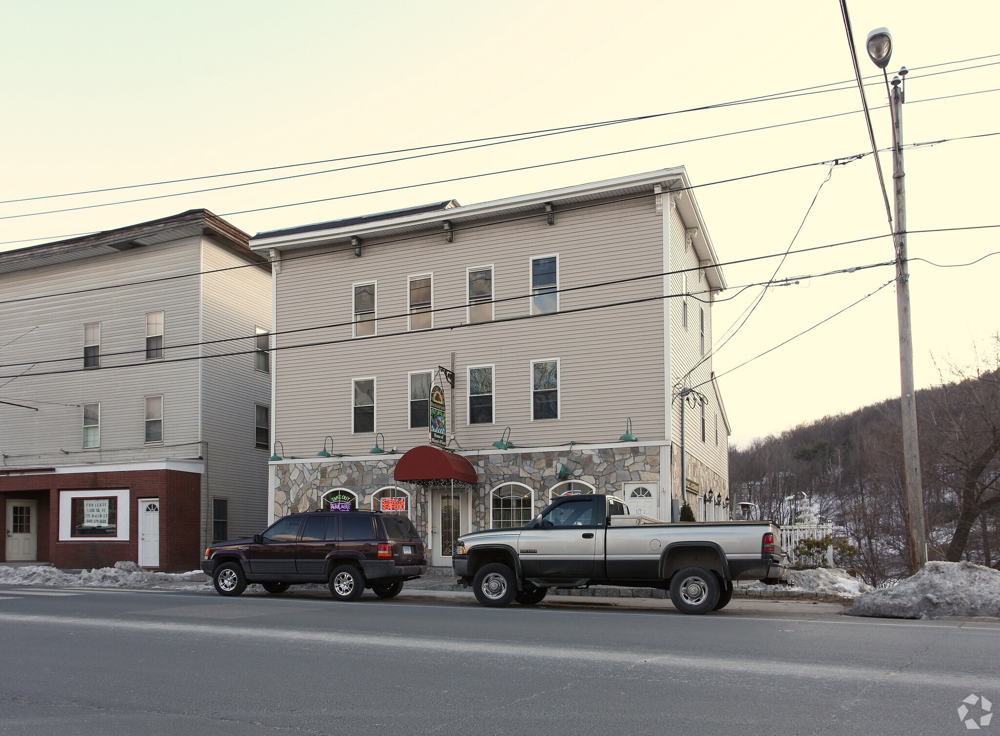 183 Main St, Winsted, CT for sale Primary Photo- Image 1 of 1