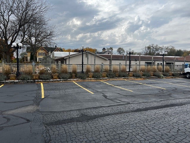 2640 N Main St, Rockford, IL for sale - Building Photo - Image 1 of 10