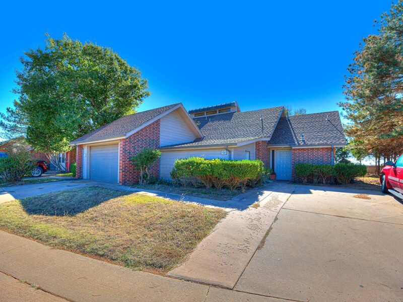 4121 S Van Buren St, Enid, OK 73703 Sunridge Estates