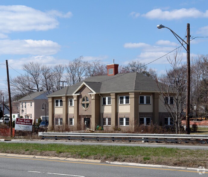 64 US Highway 46, Pine Brook, NJ 07058