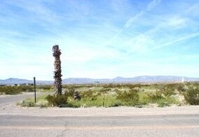 12869 Oatman Hwy, Golden Shores, AZ for sale Primary Photo- Image 1 of 1